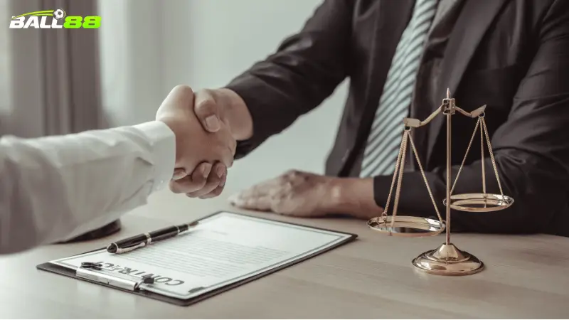 Hệ thống chỉ thu thập thông tin cần thiết để xác minh danh tính và hỗ trợ giao dịch
